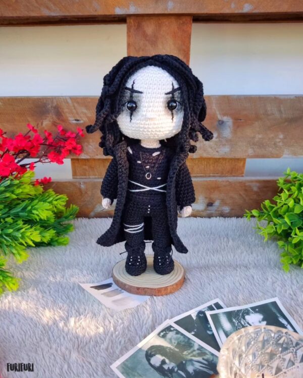 Eric Draven (O Corvo) - Receita de Amigurumi - Image 2